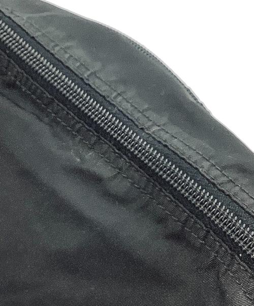 PRADA（プラダ）PRADA (プラダ) ショルダーバッグ ブラックの古着・服飾アイテム