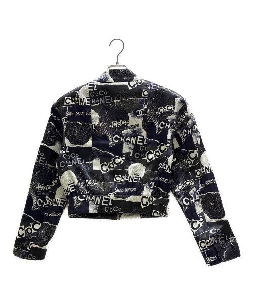 CHANEL（シャネル）CHANEL (シャネル) All-Over Graphic Bomber Jacket/総柄グラフィックボンバーブルゾン/P63238V48727 ネイビー サイズ:34の古着・服飾アイテム