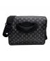 LOUIS VUITTON (ルイ ヴィトン) メッセンジャーGM チャップマン ブラザース アンクル モノグラム サバンナ/ショルダーバッグ ネイビー：300000円