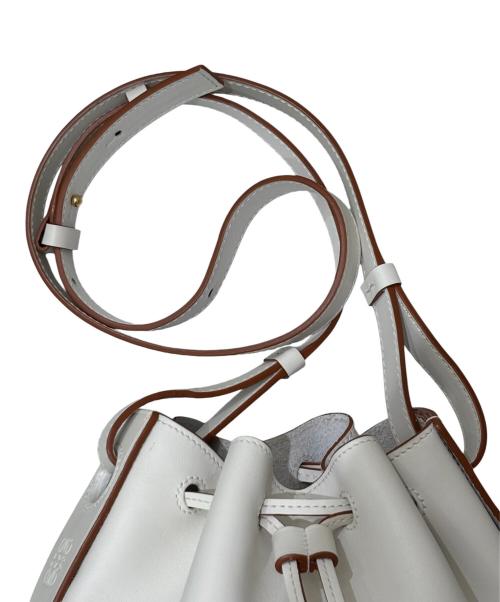 LOEWE（ロエベ）LOEWE (ロエベ) Small Balloon/バルーンスモールバッグ ホワイト サイズ:スモールの古着・服飾アイテム
