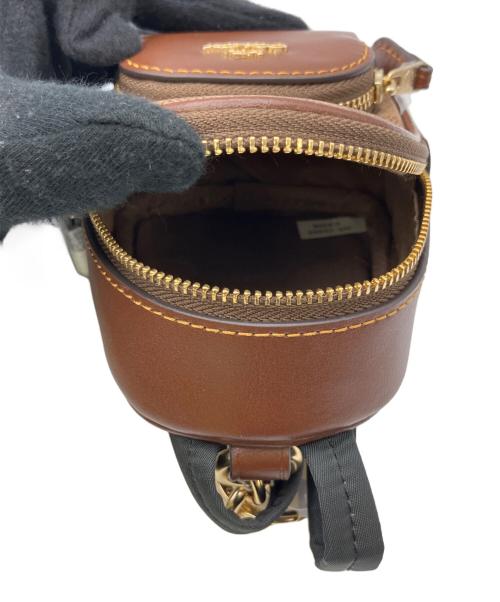 COACH（コーチ）COACH (コーチ) バッグパックチャーム ブラウン 未使用品の古着・服飾アイテム