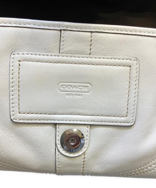 COACH（コーチ）COACH (コーチ) ワンショルダーバッグ アイボリーの古着・服飾アイテム