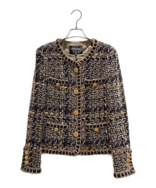 CHANEL（シャネル）CHANEL (シャネル) ココマークボタンツイードジャケット ブラウン サイズ:38の古着・服飾アイテム