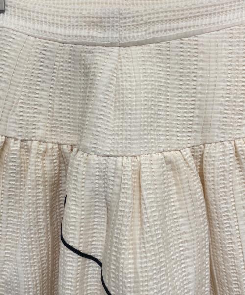 CHANEL（シャネル）CHANEL (シャネル) フレアスカート アイボリー サイズ:40の古着・服飾アイテム