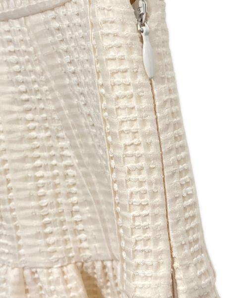 CHANEL（シャネル）CHANEL (シャネル) フレアスカート アイボリー サイズ:40の古着・服飾アイテム
