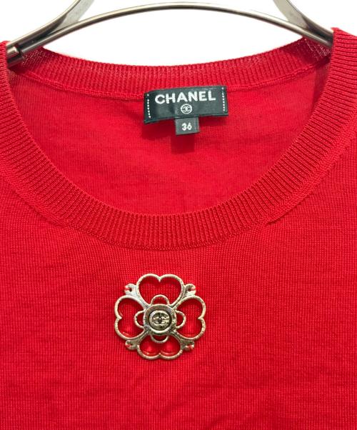 CHANEL（シャネル）CHANEL (シャネル) ブローチ付きニット レッド サイズ:36の古着・服飾アイテム