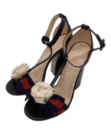 GUCCI（グッチ）の古着「アンクルストラップパンプス/シェリーライン・フラワーモチーフ」｜ブラック
