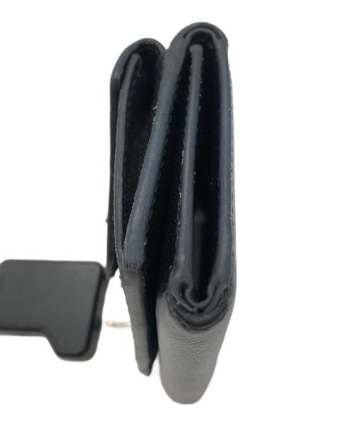 PRADA（プラダ）PRADA (プラダ) サフィアーノ　3つ折り財布 ブラックの古着・服飾アイテム