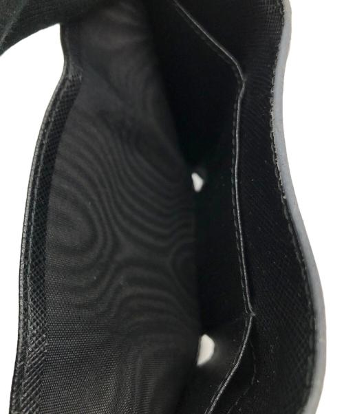 PRADA（プラダ）PRADA (プラダ) サフィアーノ　3つ折り財布 ブラックの古着・服飾アイテム