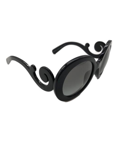 PRADA（プラダ）PRADA (プラダ) ミニマルバロック サングラス ブラック サイズ:55□22-135の古着・服飾アイテム