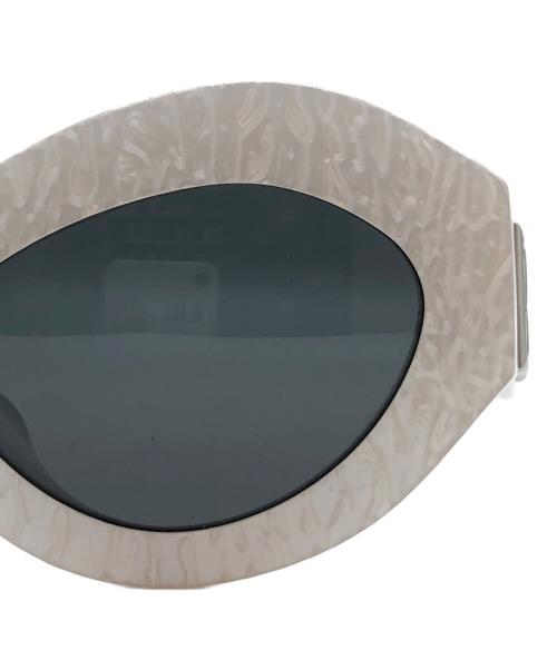 DOLCE & GABBANA（ドルチェ＆ガッバーナ）DOLCE & GABBANA (ドルチェ＆ガッバーナ) サングラス ホワイト サイズ:54□23の古着・服飾アイテム