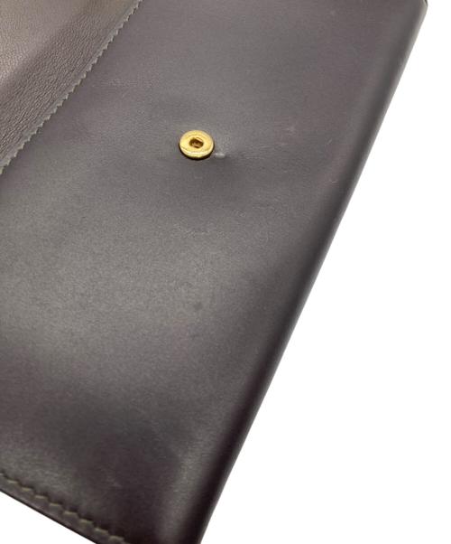 Salvatore Ferragamo（サルヴァトーレ フェラガモ）Salvatore Ferragamo (サルヴァトーレ フェラガモ) 長財布の古着・服飾アイテム