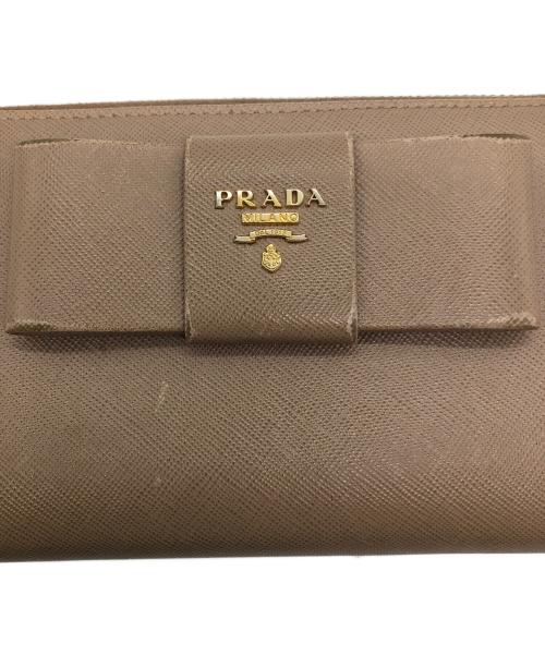 PRADA（プラダ）PRADA (プラダ) サフィアーノ　ラウンドファスナー長財布 ベージュの古着・服飾アイテム
