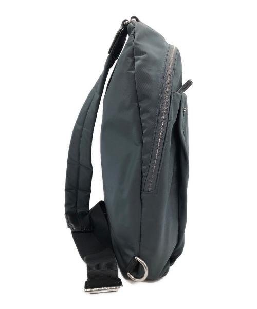 TUMI（トゥミ）TUMI (トゥミ) VOYAGUER BRIVE SLING BACKPAC グレーの古着・服飾アイテム