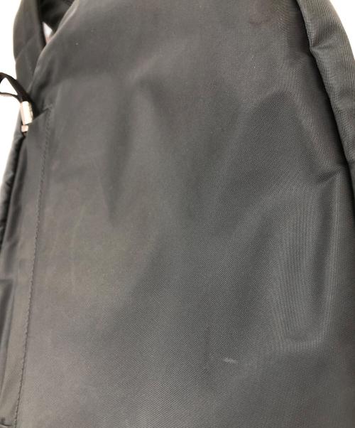 TUMI（トゥミ）TUMI (トゥミ) VOYAGUER BRIVE SLING BACKPAC グレーの古着・服飾アイテム