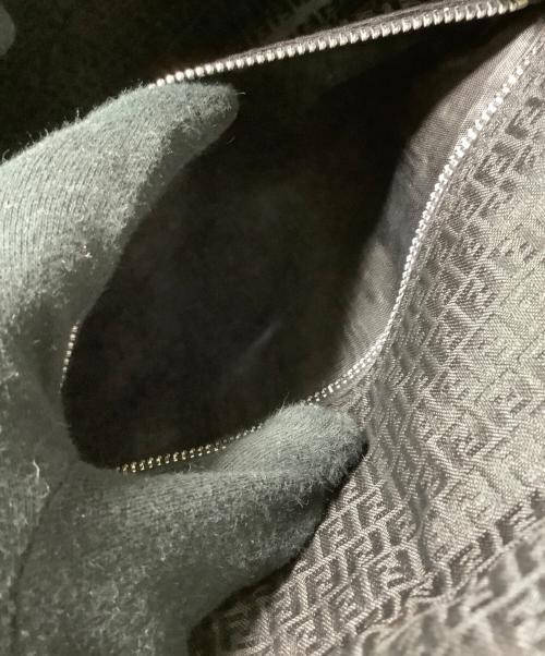 FENDI（フェンディ）FENDI (フェンディ) クラッチバッグの古着・服飾アイテム