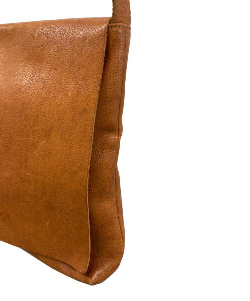 IL BISONTE（イル ビゾンテ）IL BISONTE (イル ビゾンテ) レザーショルダーバッグ ブラウンの古着・服飾アイテム