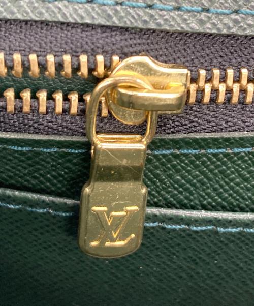 LOUIS VUITTON（ルイ ヴィトン）LOUIS VUITTON (ルイ ヴィトン) クラッチバッグ グリーンの古着・服飾アイテム