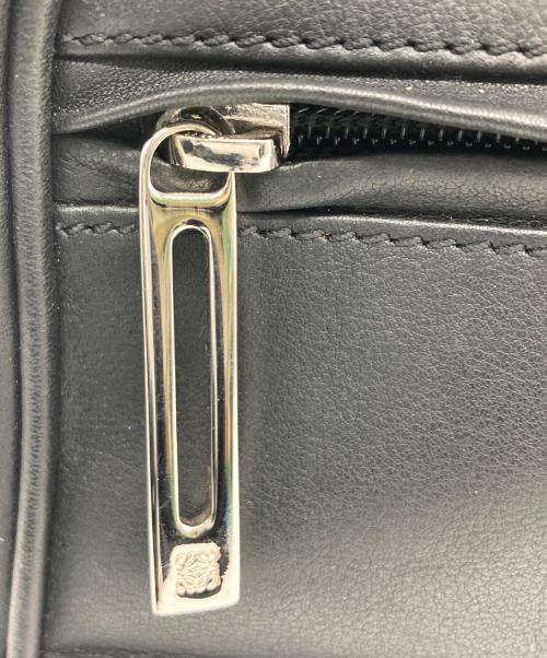 LOEWE（ロエベ）LOEWE (ロエベ) クラッチバッグ ブラックの古着・服飾アイテム