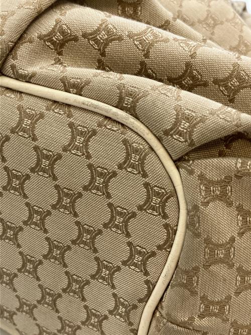 CELINE（セリーヌ）CELINE (セリーヌ) マカダム　ワンショルダーバッグ ベージュの古着・服飾アイテム