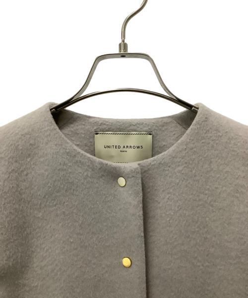 UNITED ARROWS（ユナイテッドアローズ）UNITED ARROWS (ユナイテッドアローズ) ペプラムショートコート グレー サイズ:36の古着・服飾アイテム