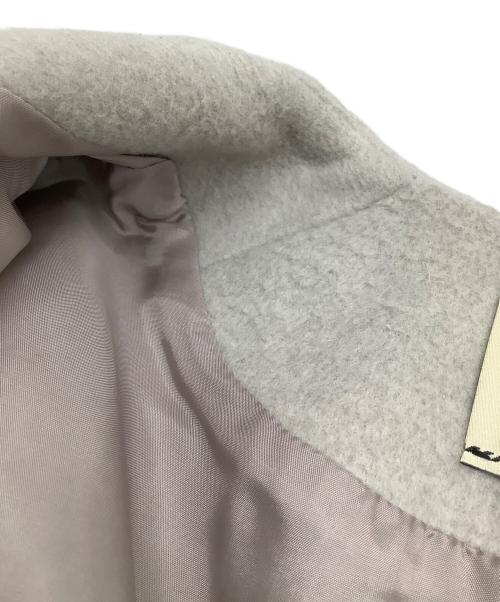 UNITED ARROWS（ユナイテッドアローズ）UNITED ARROWS (ユナイテッドアローズ) ペプラムショートコート グレー サイズ:36の古着・服飾アイテム