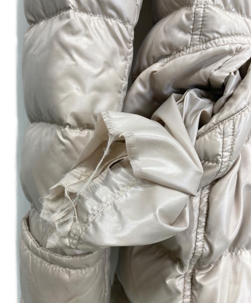 DUVETICA（デュベティカ）DUVETICA (デュベティカ) ダウンコート ベージュ サイズ:42の古着・服飾アイテム