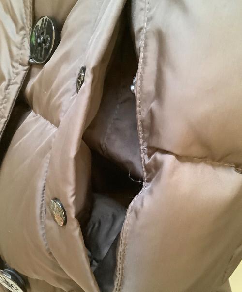 MONCLER（モンクレール）MONCLER (モンクレール) ダウンコート ブラウンの古着・服飾アイテム