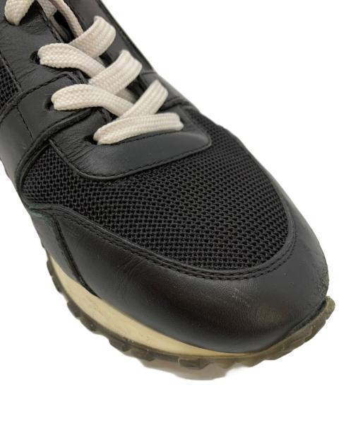 LOUIS VUITTON（ルイ ヴィトン）LOUIS VUITTON (ルイ ヴィトン) ランアウェイ・ラインスニーカー ブラック サイズ:37の古着・服飾アイテム