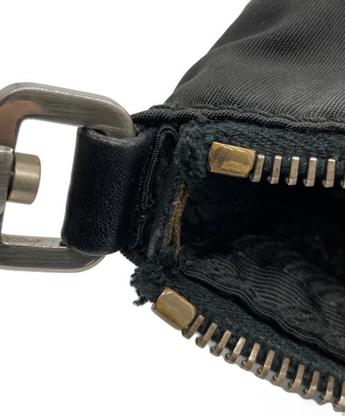 PRADA（プラダ）PRADA (プラダ) ショルダーバッグ ブラックの古着・服飾アイテム