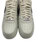 中古・古着 NIKE (ナイキ) ローカットスニーカー/エア フォース 1 '07 LV8 200LTKAKI/BLK ライトベージュ サイズ:30cm：15000円