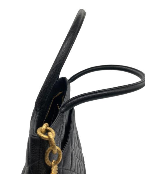 CHANEL（シャネル）CHANEL (シャネル) マトラッセ　トートバッグ ブラックの古着・服飾アイテム