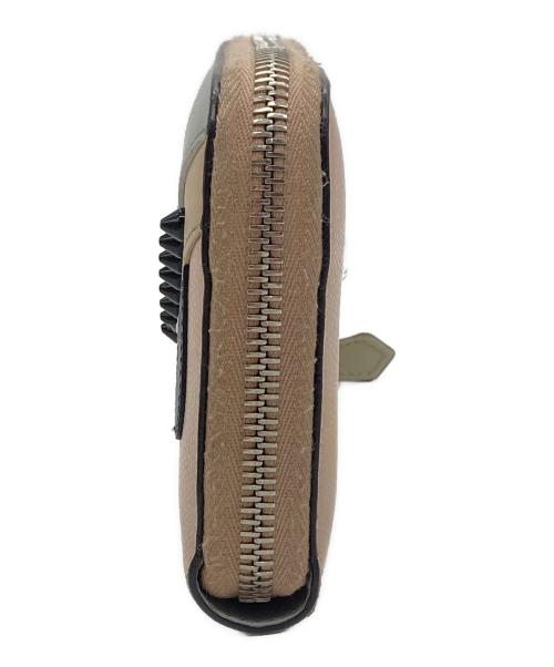 FENDI（フェンディ）FENDI (フェンディ) ZIP AROUND WALLETの古着・服飾アイテム