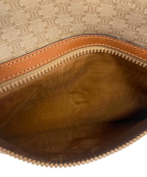 CELINE（セリーヌ）CELINE (セリーヌ) マカダム クラッチバッグ ブラウンの古着・服飾アイテム