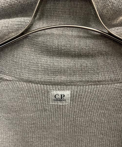 C.P COMPANY（シーピーカンパニー）C.P COMPANY (シーピーカンパニー) 厚手ニット グレー サイズ:SIZE 48の古着・服飾アイテム