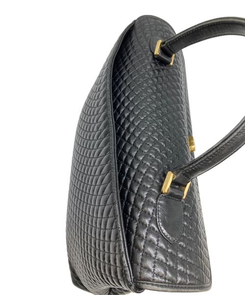 BALLY（バリー）BALLY (バリー) タンロック キルティング ハンドバッグ ブラックの古着・服飾アイテム