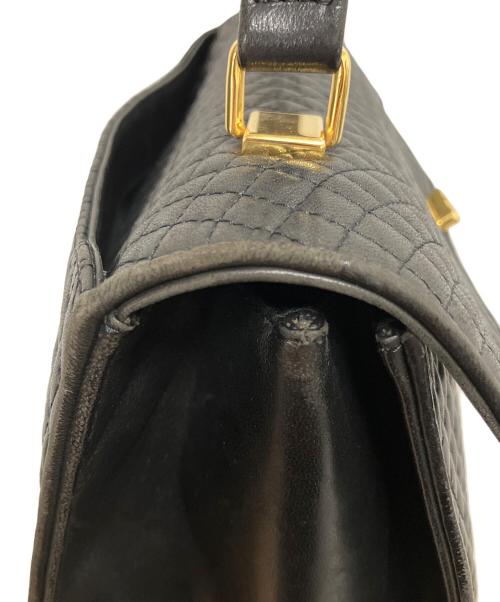 BALLY（バリー）BALLY (バリー) キルティング タンロック ハンドバッグ ブラックの古着・服飾アイテム