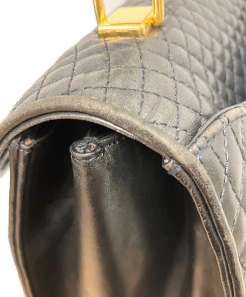 BALLY（バリー）BALLY (バリー) キルティング タンロック ハンドバッグ ブラックの古着・服飾アイテム