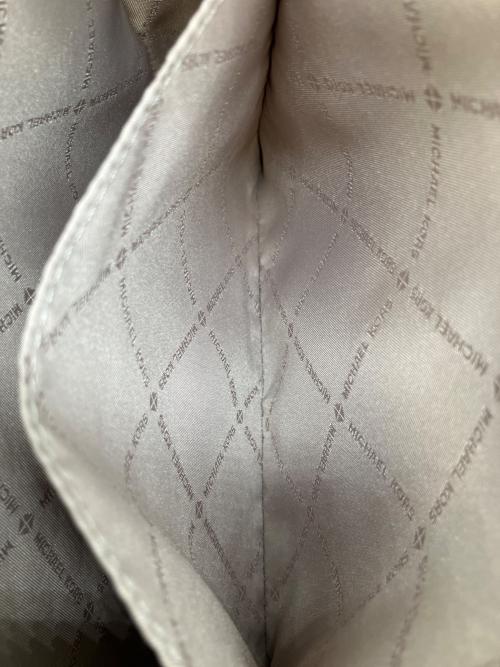 MICHAEL KORS（マイケル・コース）MICHAEL KORS (マイケル・コース) ショルダーバッグ ブラウンの古着・服飾アイテム