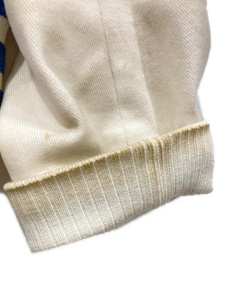 LOUIS VUITTON（ルイ ヴィトン）LOUIS VUITTON (ルイ ヴィトン) ロゴワッペン スタジャン ブルー×ホワイト サイズ:SIZE 50の古着・服飾アイテム