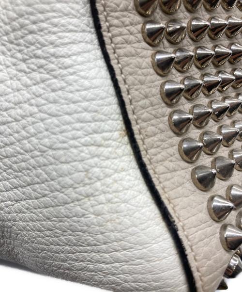 Christian Louboutin（クリスチャン・ルブタン）Christian Louboutin (クリスチャン・ルブタン) スモールボストンバッグ ホワイトの古着・服飾アイテム