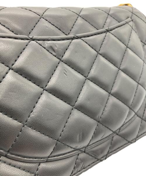 CHARLES & KEITH（チャールズアンドキース）CHARLES & KEITH (チャールズアンドキース) チェーンショルダーバッグ ブラックの古着・服飾アイテム