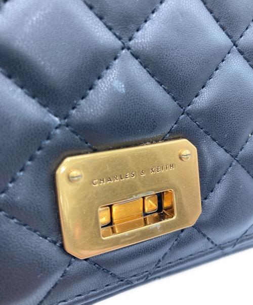 CHARLES & KEITH（チャールズアンドキース）CHARLES & KEITH (チャールズアンドキース) チェーンショルダーバッグ ブラックの古着・服飾アイテム