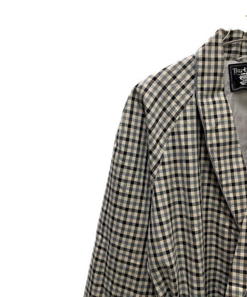Burberry's（バーバリー）Burberry's (バーバリー) コート ホワイト×ブラック サイズ:Lの古着・服飾アイテム