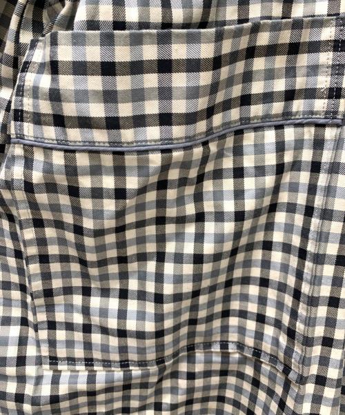 Burberry's（バーバリー）Burberry's (バーバリー) コート ホワイト×ブラック サイズ:Lの古着・服飾アイテム
