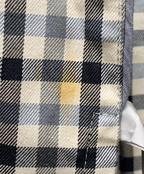 Burberry's（バーバリー）Burberry's (バーバリー) コート ホワイト×ブラック サイズ:Lの古着・服飾アイテム
