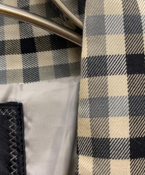 Burberry's（バーバリー）Burberry's (バーバリー) コート ホワイト×ブラック サイズ:Lの古着・服飾アイテム