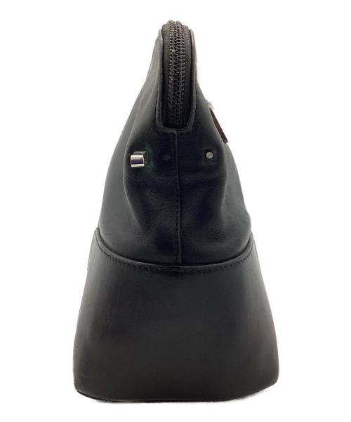 LOEWE（ロエベ）LOEWE (ロエベ) アナグラムクラッチバッグ ブラックの古着・服飾アイテム