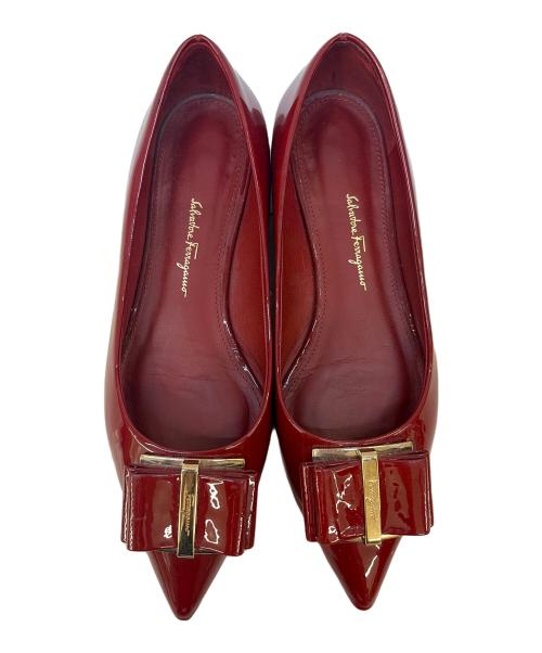 Salvatore Ferragamo（サルヴァトーレ フェラガモ）Salvatore Ferragamo (サルヴァトーレ フェラガモ) ヴァラリボンパンプス レッド サイズ:6の古着・服飾アイテム