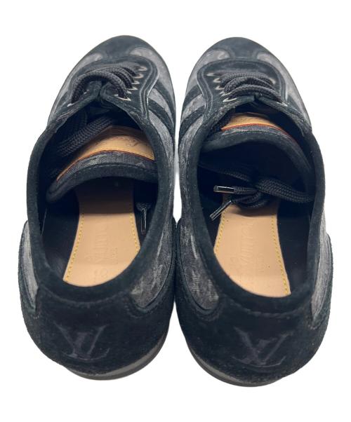LOUIS VUITTON（ルイ ヴィトン）LOUIS VUITTON (ルイ ヴィトン) モノグラムスニーカー ブラック サイズ:5 1/2の古着・服飾アイテム